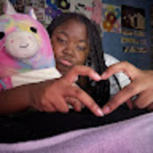 Meet your Posher, Mackenzie